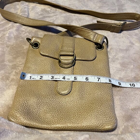 HOBO International Tan Pebble Leather Top Zip Pocket Crossbody Adjustable Strap - Picture 11 of 13